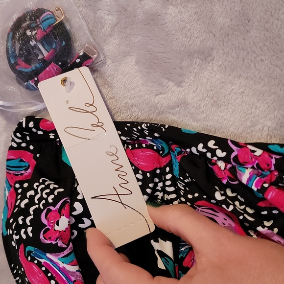 Anne Cole Swimsuit - Picture 9 of 9